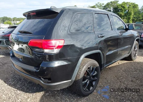 2015 Jeep Grand Cherokee Laredo z USA, uszkodzony, nr VIN 1C4RJFAG5FC939851